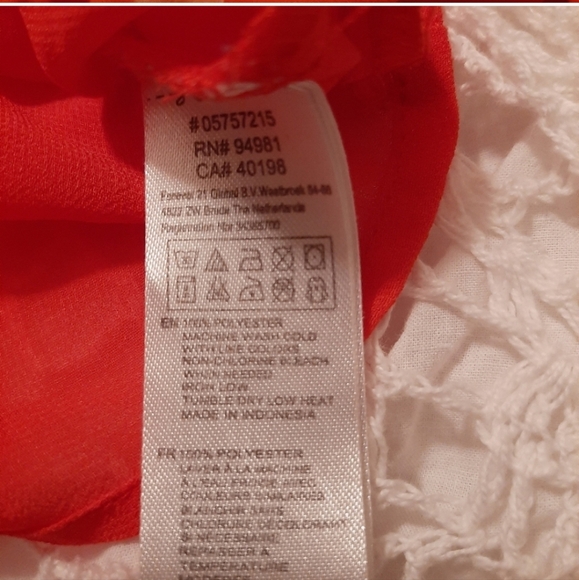 3/$12💥 Forever 21 XXI Orange blouse with ruffles NWOT! - Picture 2 of 2